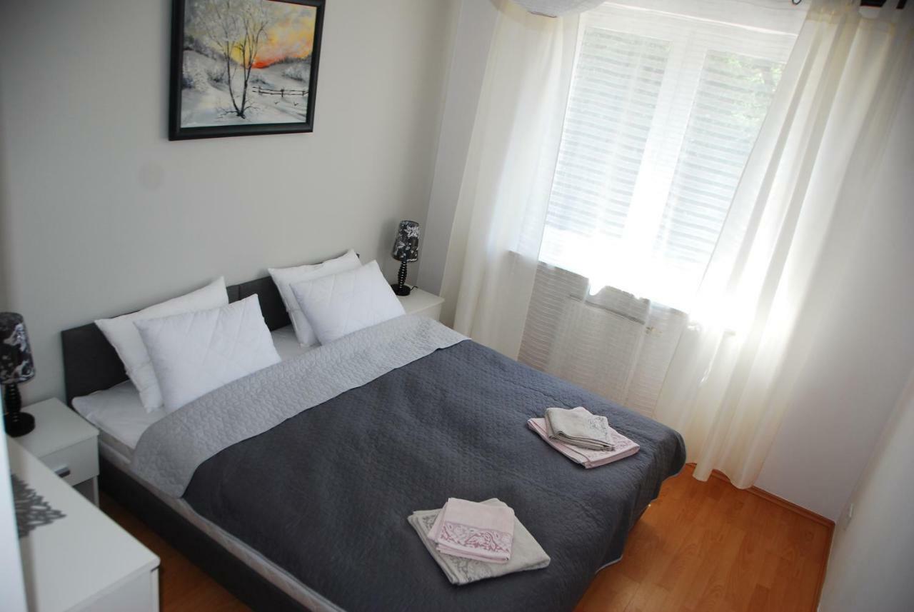Kasztanowa Apartament 바르샤바 외부 사진