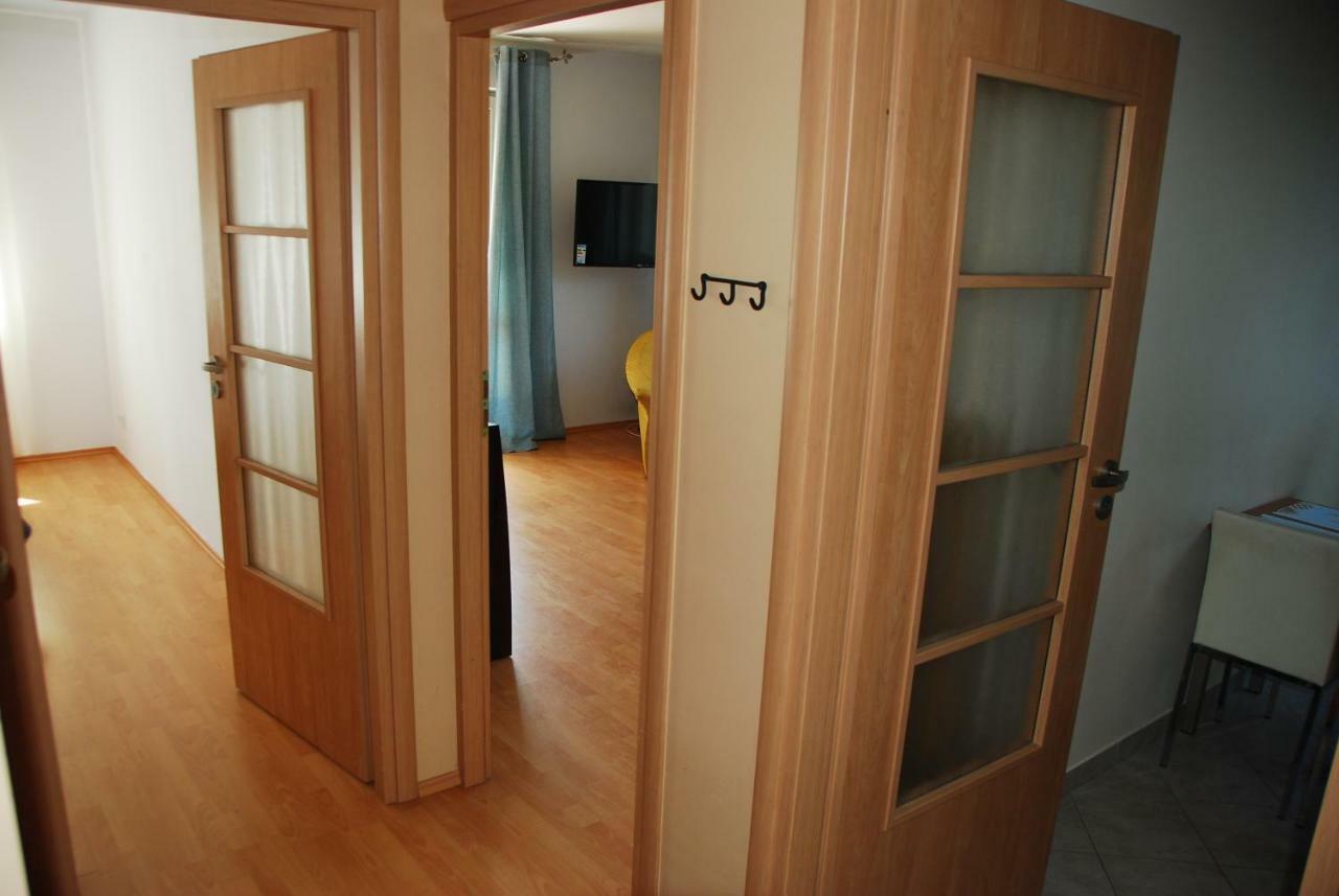 Kasztanowa Apartament 바르샤바 외부 사진